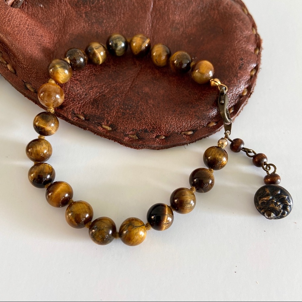 Tigers Eye Stone Bracelet w Handcrafted Leather Storage Pouch Unisex